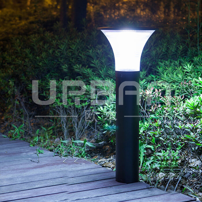 Solar Lawn Light - 4.5W Solar Lawn Light