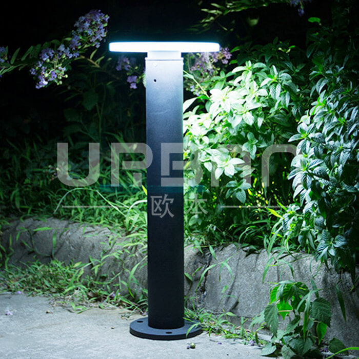 Solar Lawn Light - 4.5W Solar Lawn Light