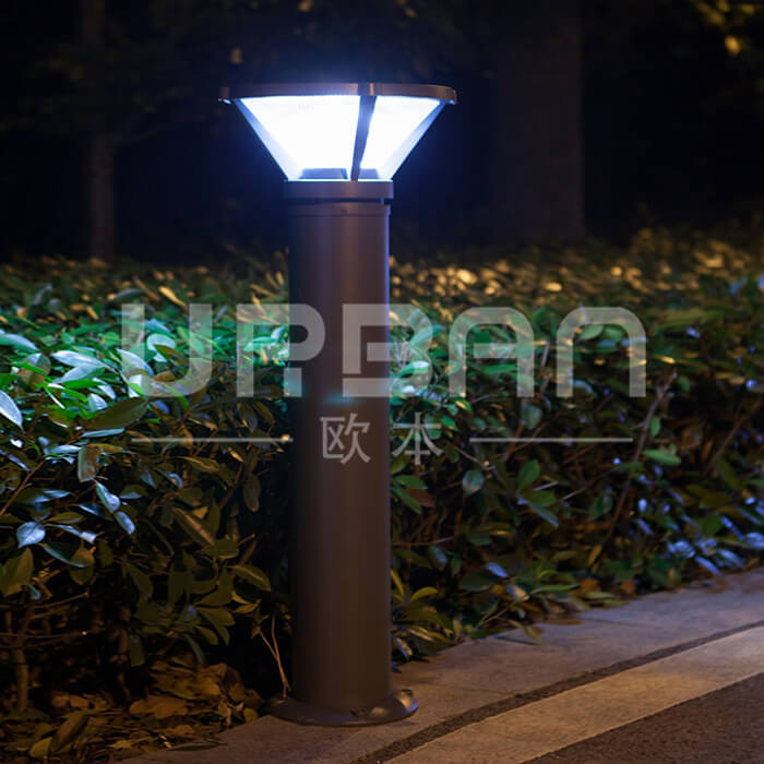 Solar Lawn Light - 6W Solar Lawn Light